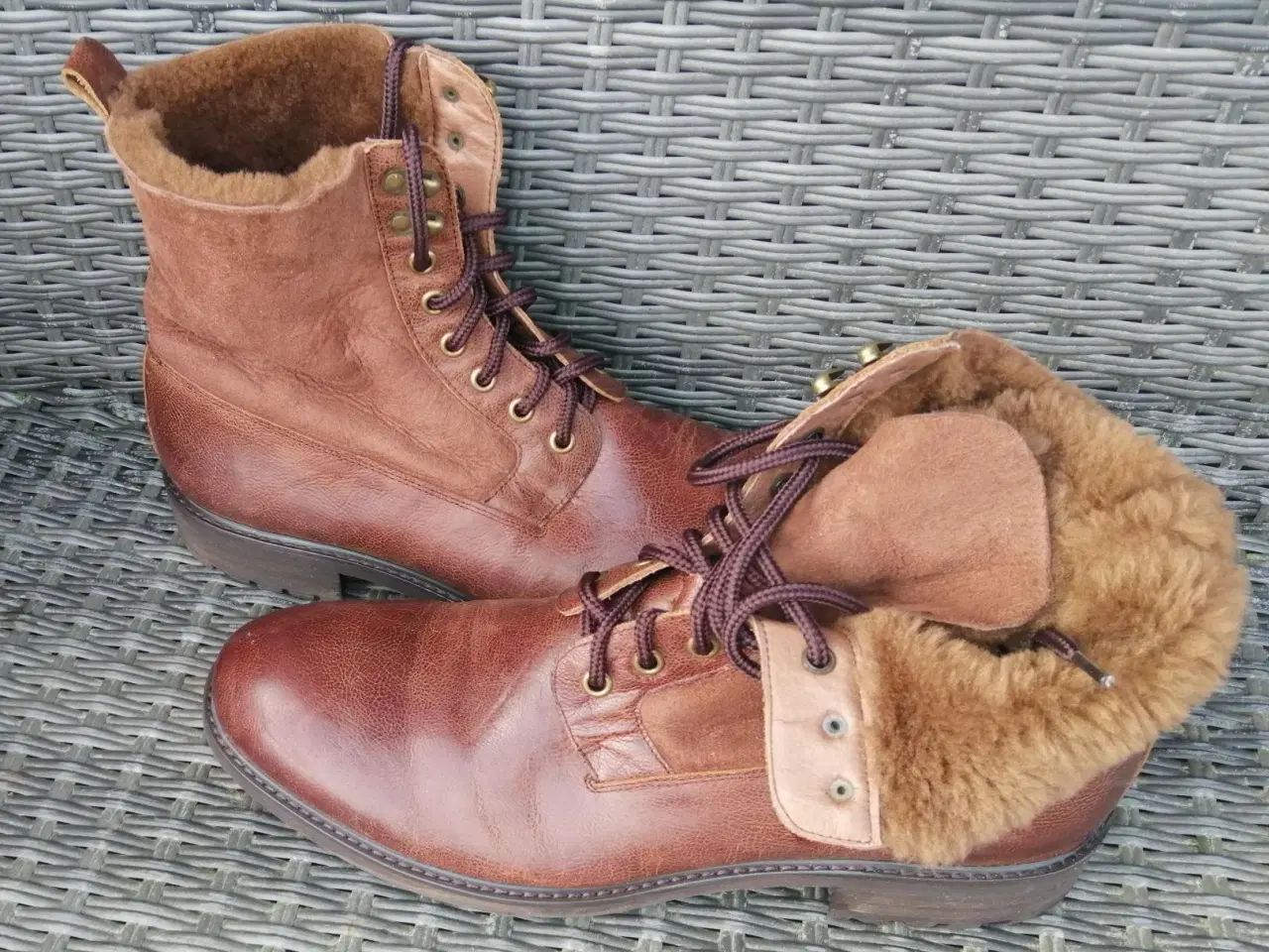 Billede 1 - AHLER STØVLETTER, STR. 43, BRUGT 1 GANG