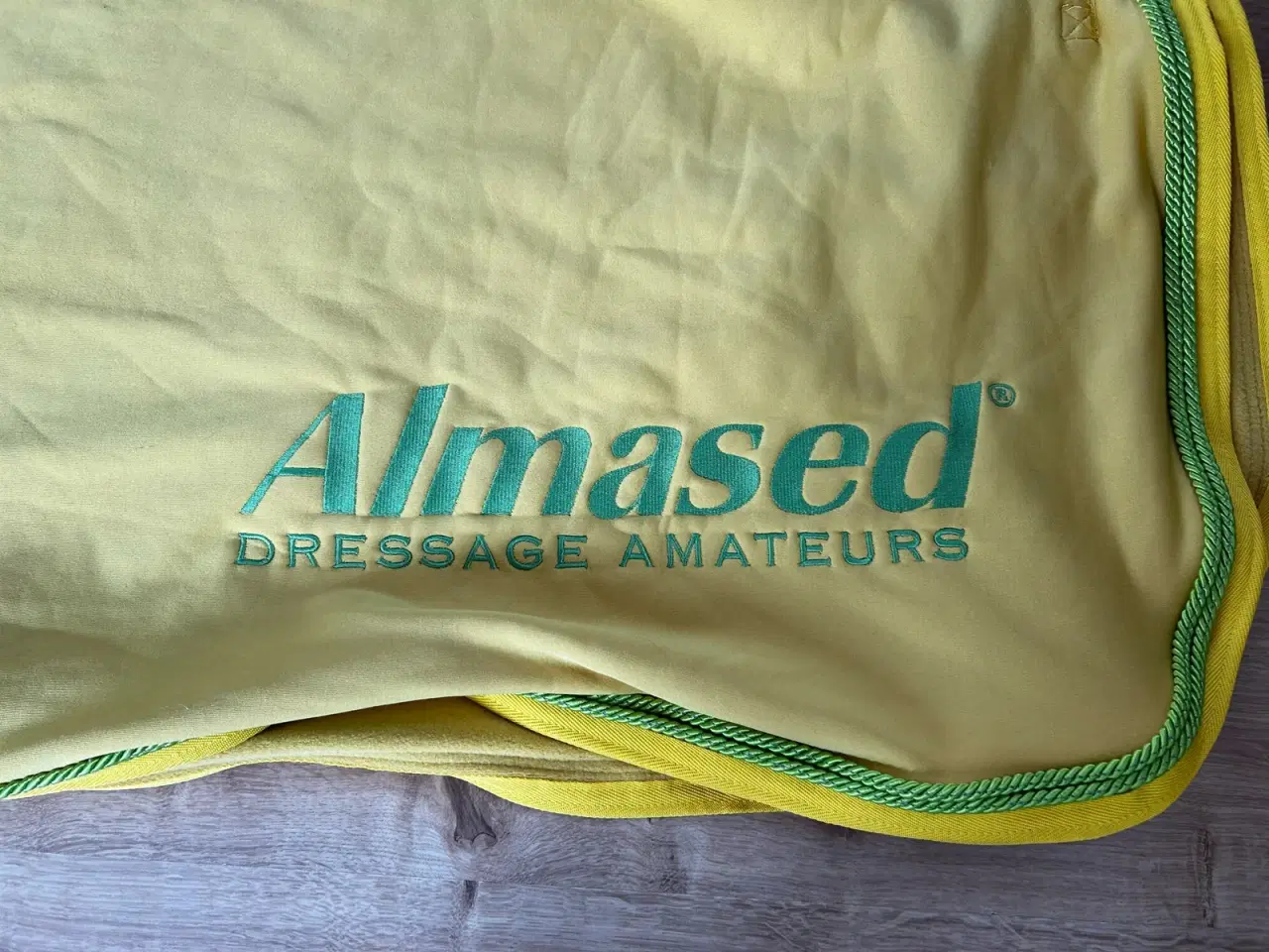 Billede 4 - Kingsland fleccetæppe str. 145