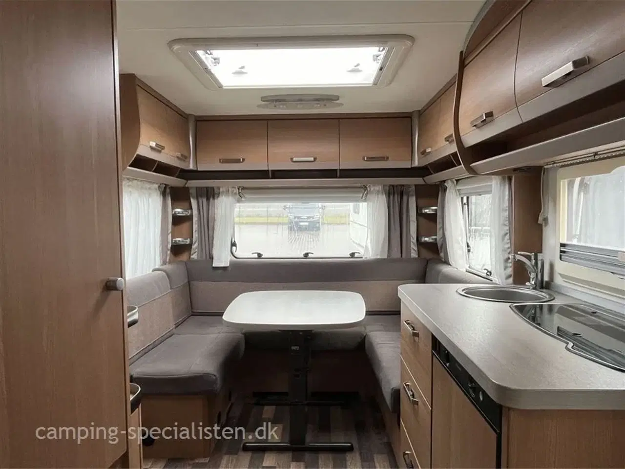 Billede 9 - 2015 - Knaus Sport 450 FU   Knaus Sport 450 FU 2015 - Se den nu hos Camping-Specialisten.dk