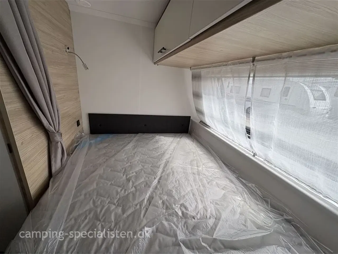 Billede 12 - 2023 - Caravelair ALBA 426 Family   Caravelair Alba 426 Family 2023 - Se den nu Camping-Specialisten.dk
