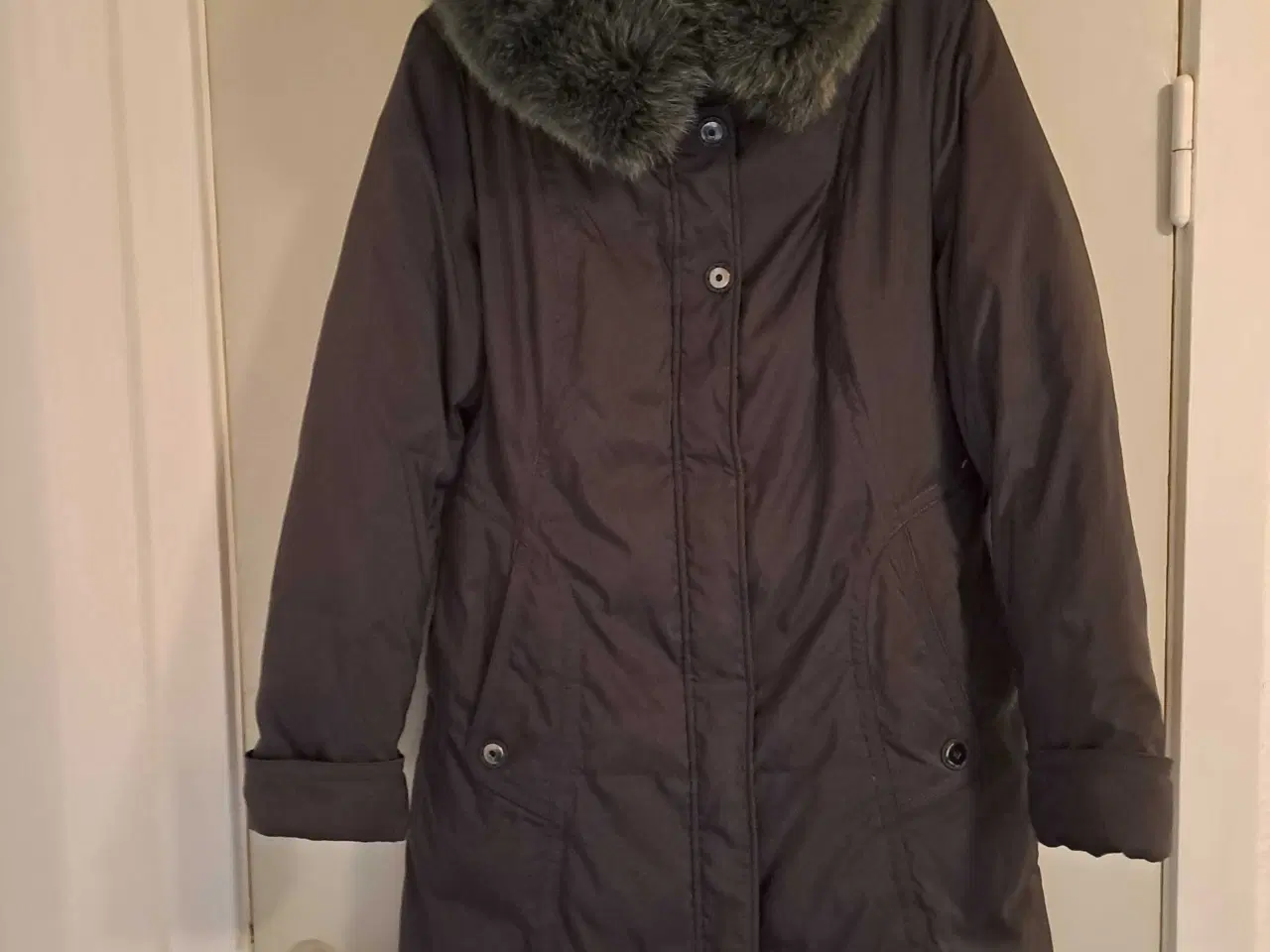 Billede 1 - Decently vinterjakke
