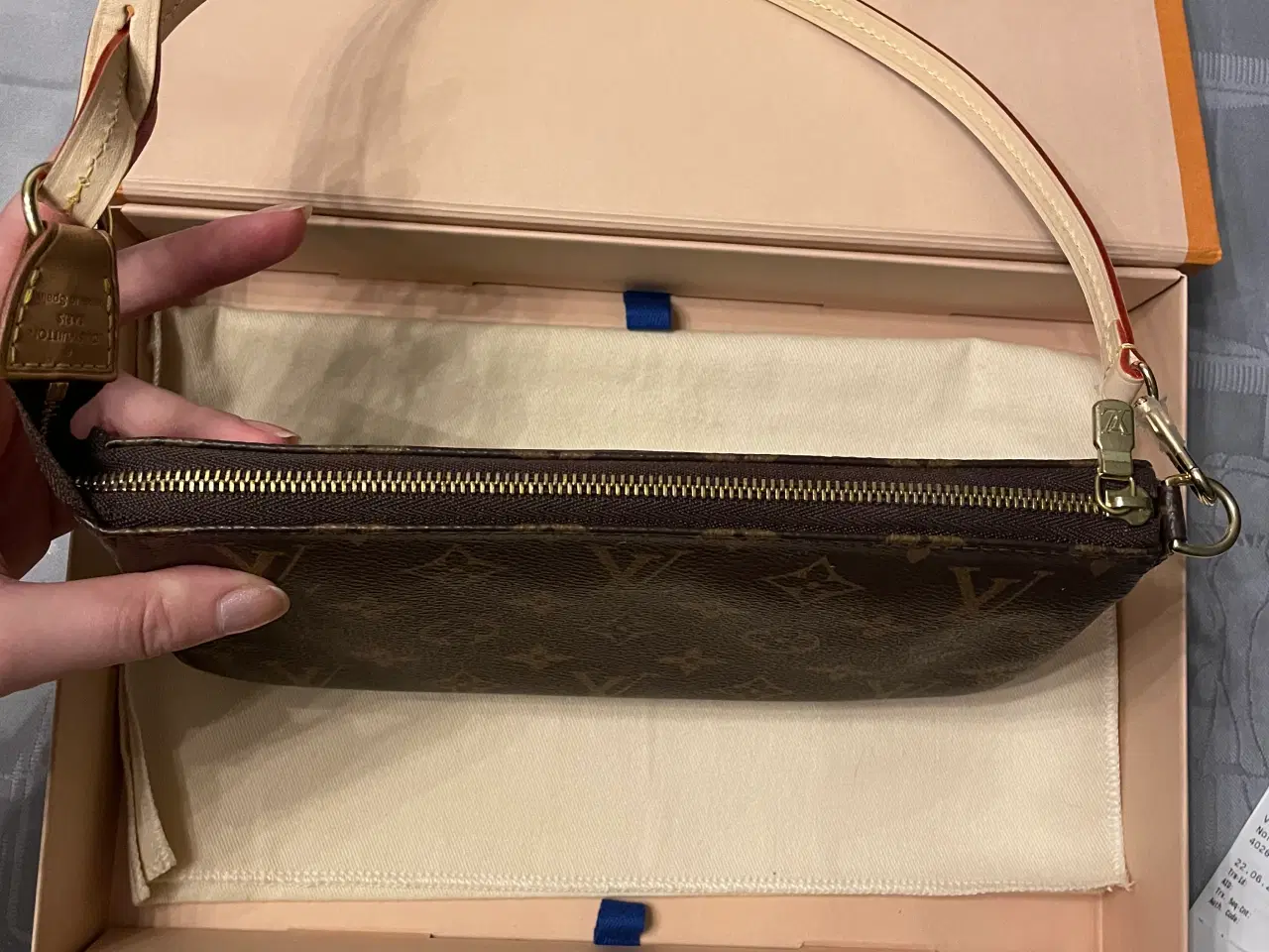 Billede 8 - Louis Vuitton taske Pochette Accessoires