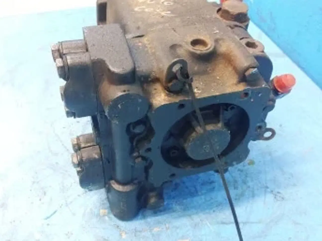 Billede 13 - Case 7010 Hydrostat pumpe 87011461