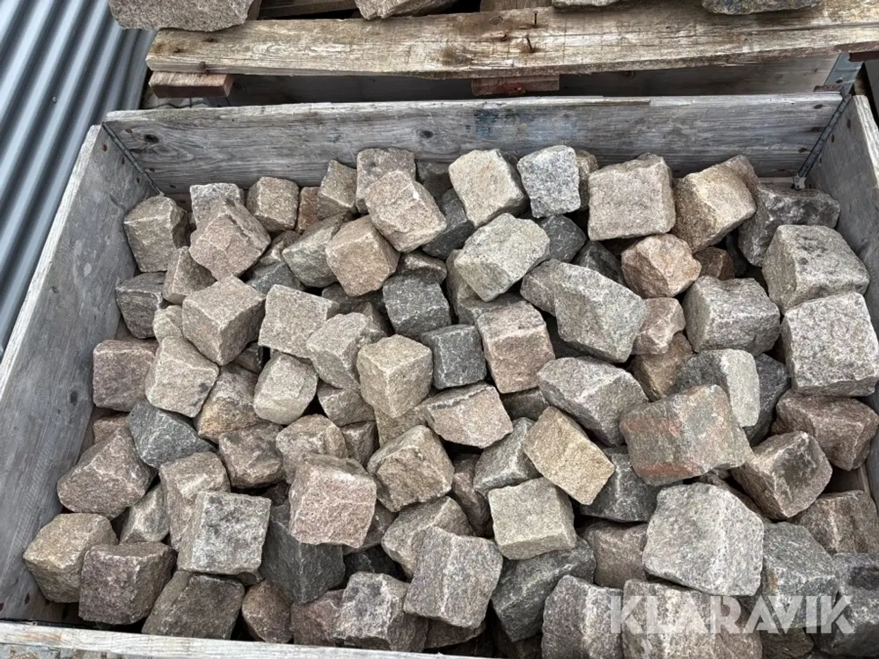 Billede 6 - Blandet lot belægningssten assorteret fliser, brosten og kantblokke
