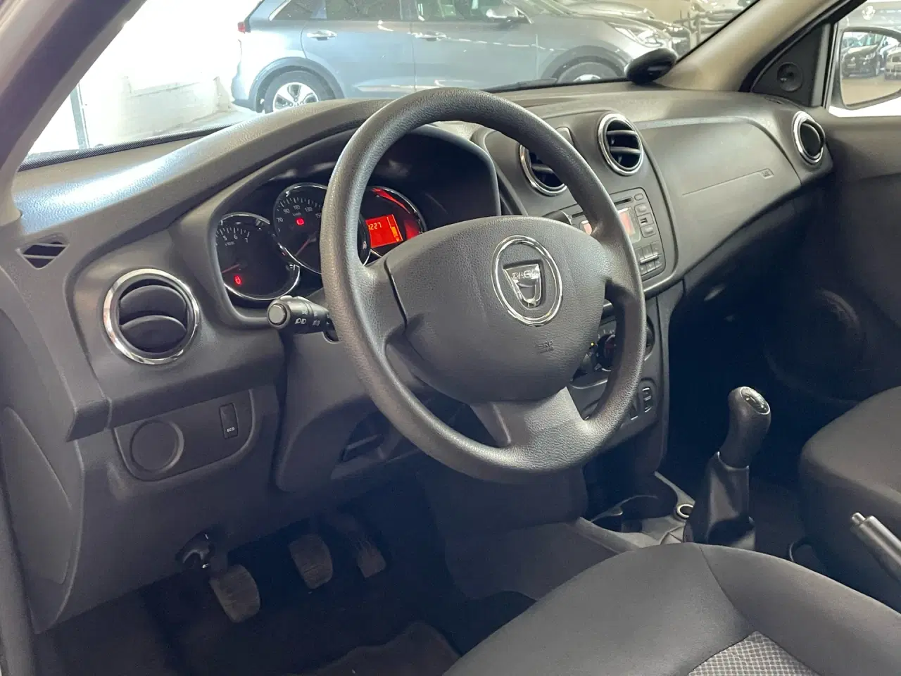 Billede 6 - Dacia Sandero 0,9 Tce Family Edition Start/Stop 90HK 5d