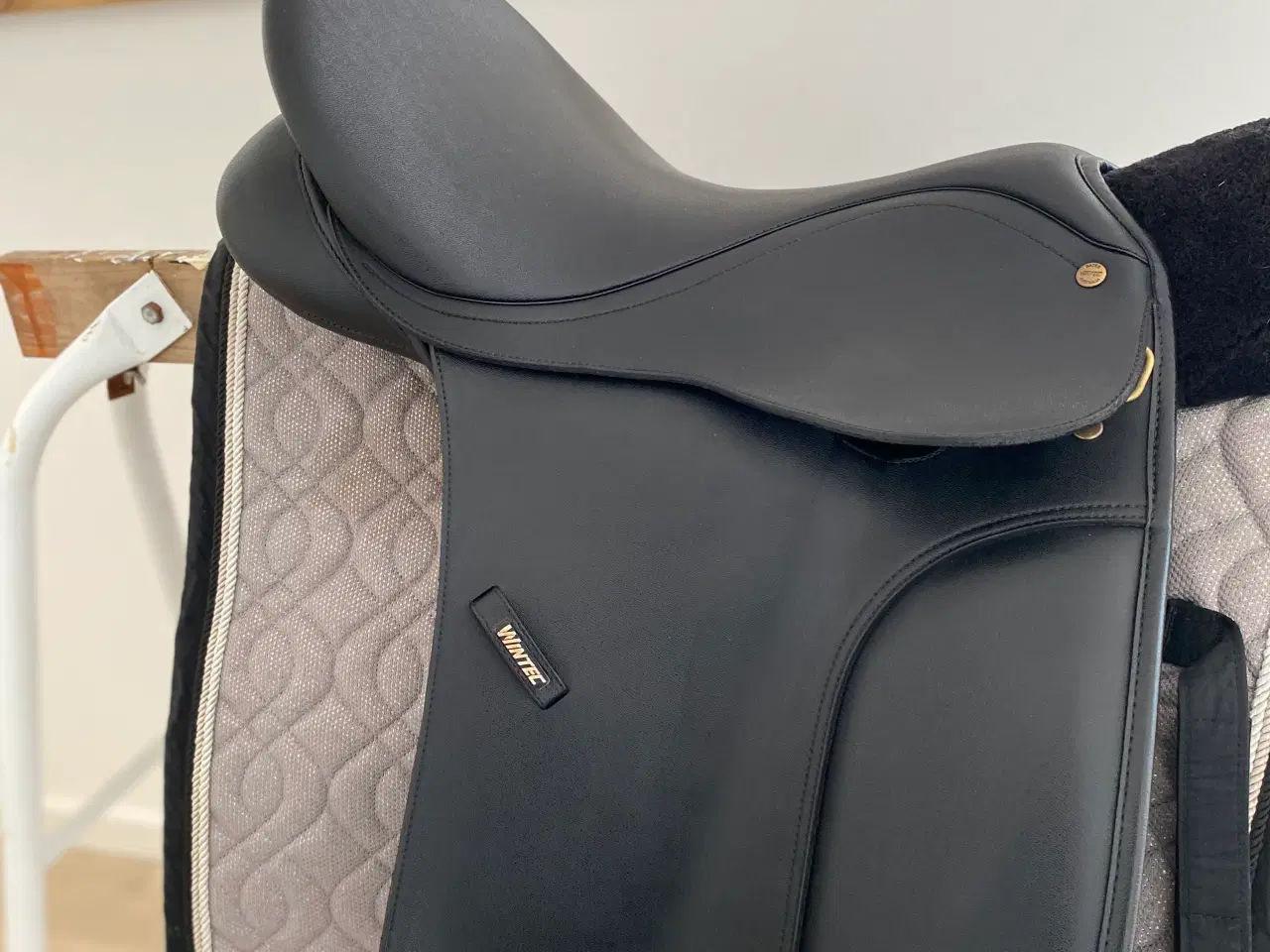 Billede 1 - Wintec Dressur Sadel