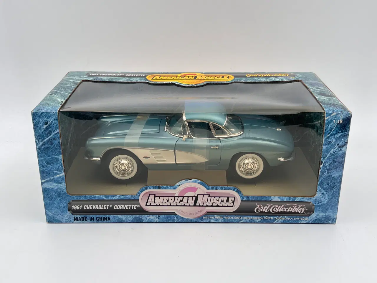 Billede 10 - 1961 Chevrolet Corvette 1:18  Super flot 