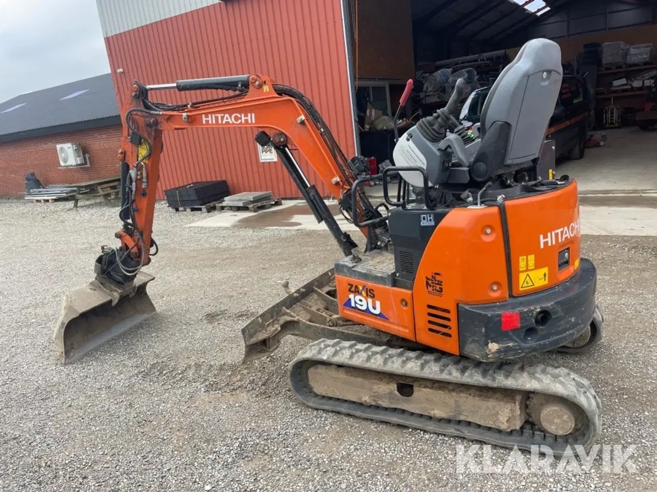 Billede 8 - Gravemaskine Hitachi ZX190-6 YR med skovle