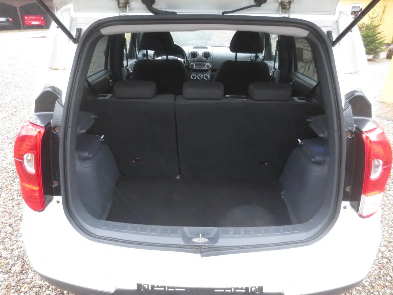 Billede 11 - Nysynet Mitsubishi Colt 1.3 i Årg 10.