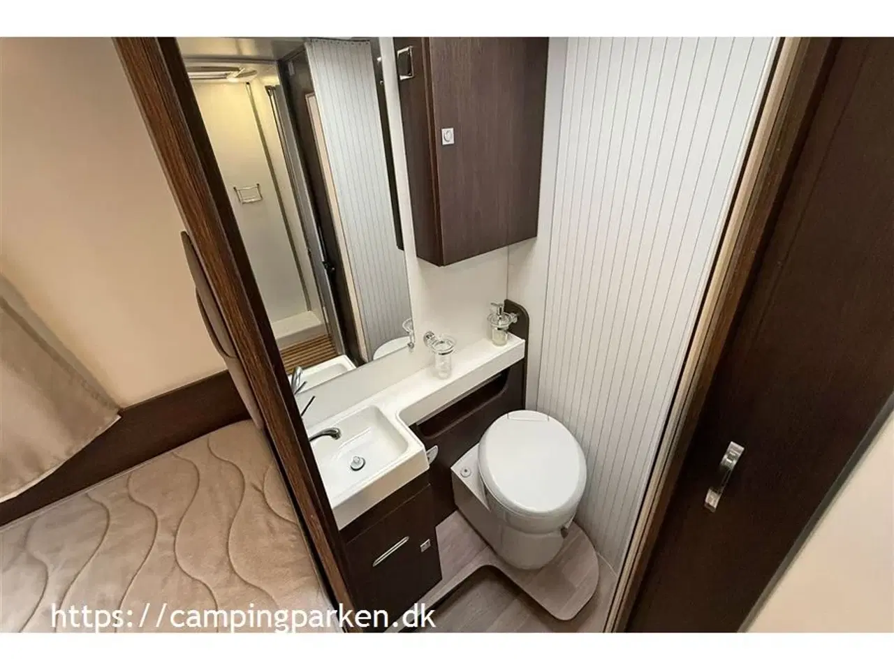 Billede 16 - 2021 - Benimar   Super fin camper til 5 personer