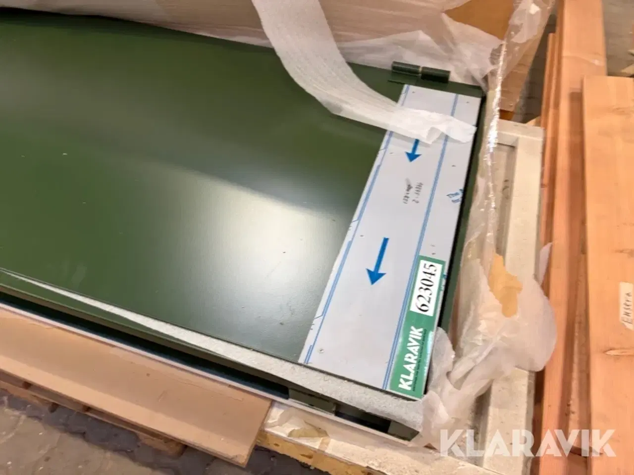 Billede 2 - Metal døre 2 styk