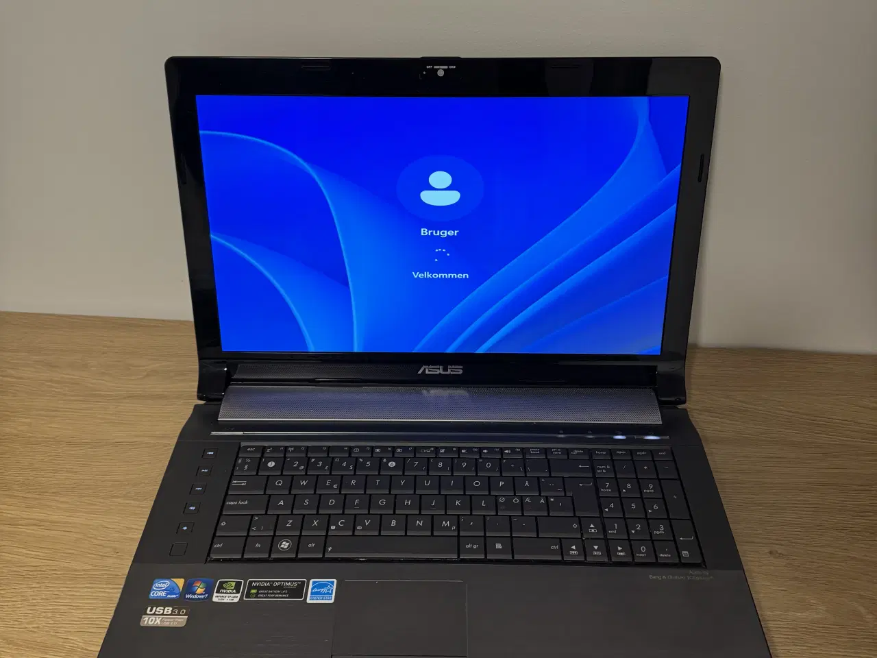 Billede 1 - Asus med 17 tommer skærm 