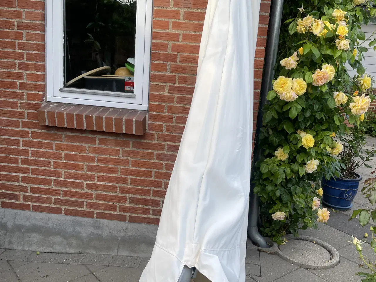 Billede 1 - Parasoll diameter 4 meter 