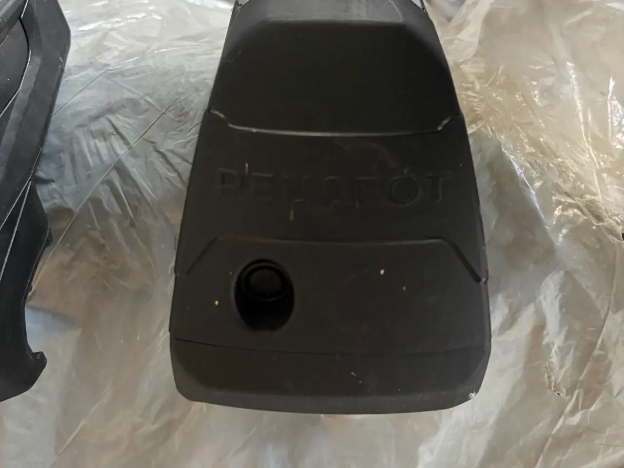 Billede 6 - Thule tagboks med bøjler sælges