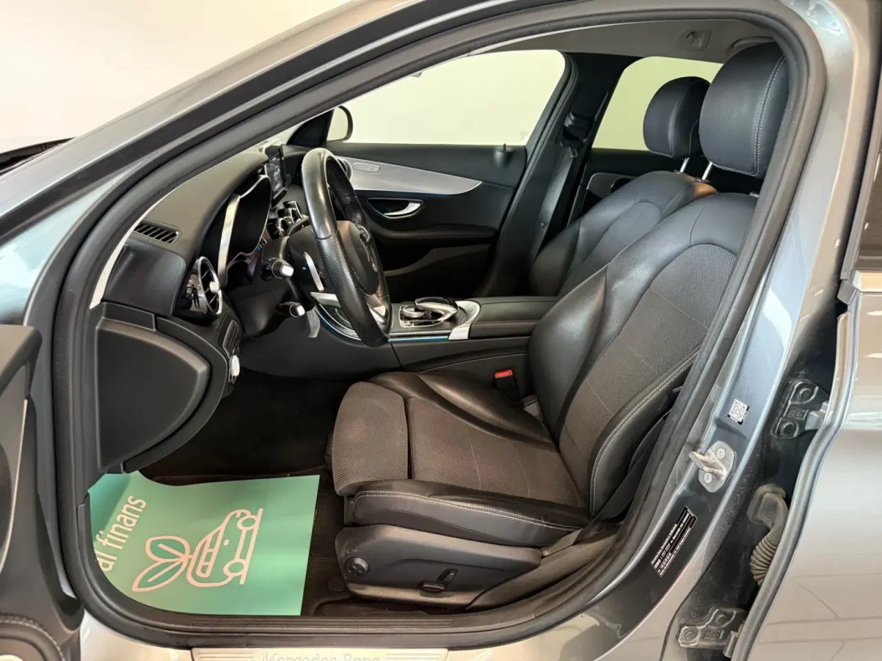 Billede 7 - Mercedes C220 d 2,2 AMG Line stc. aut.