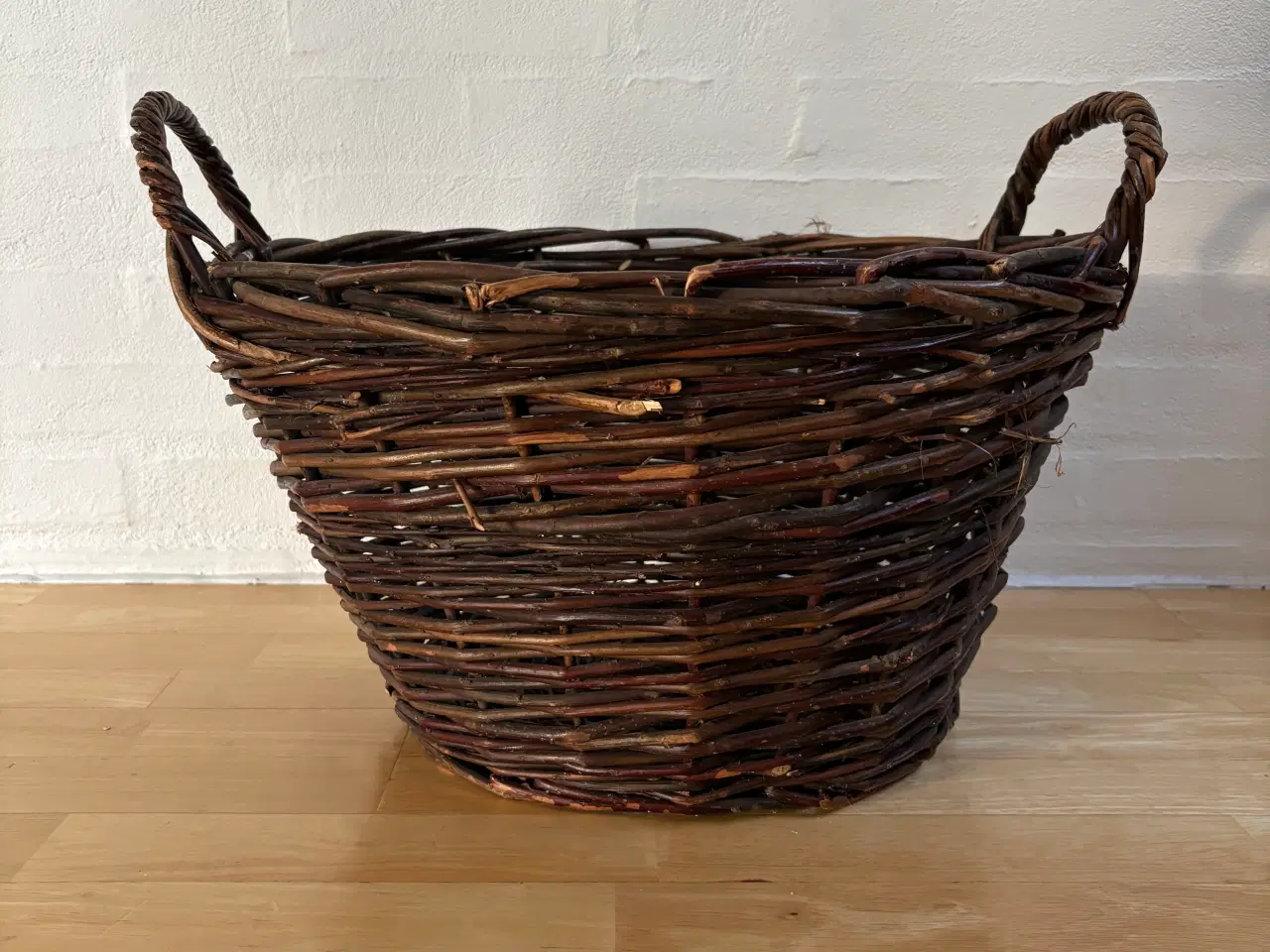 Billede 1 - Flettet kurv