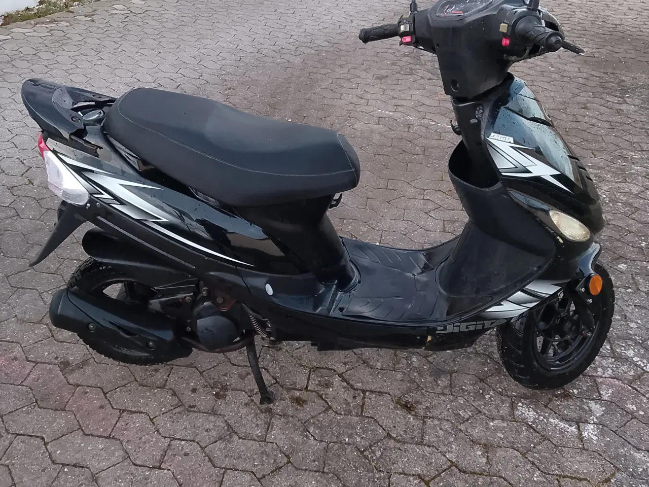 Billede 1 - Scooter VGA Digita 