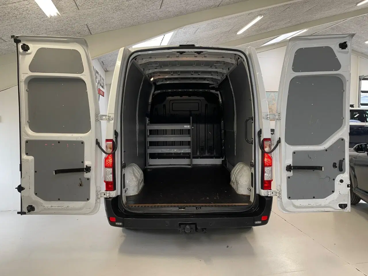 Billede 15 - Renault Master IV T33 2,3 dCi 150 L2H2 Kassevogn