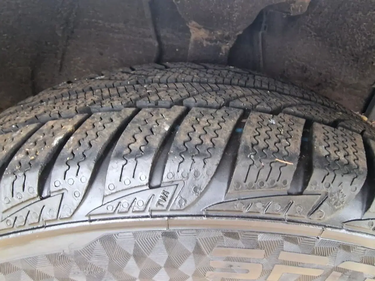 Billede 13 - Toyota Yaris Verso 1,3 Luna Komfort
