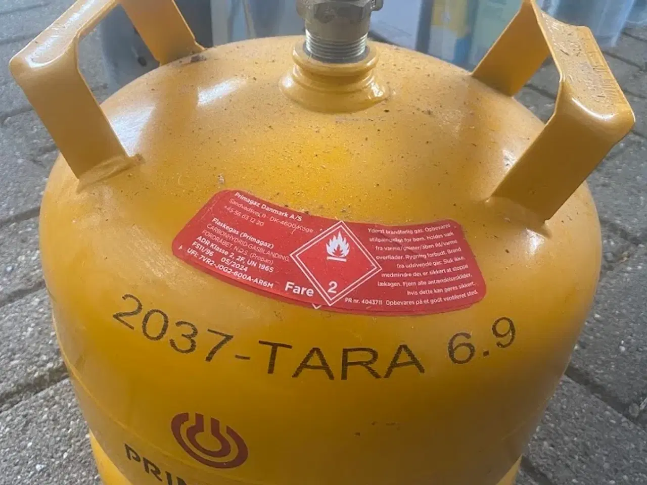 Billede 1 - 5 Kg Gasflaske Primagaz med lidt gas