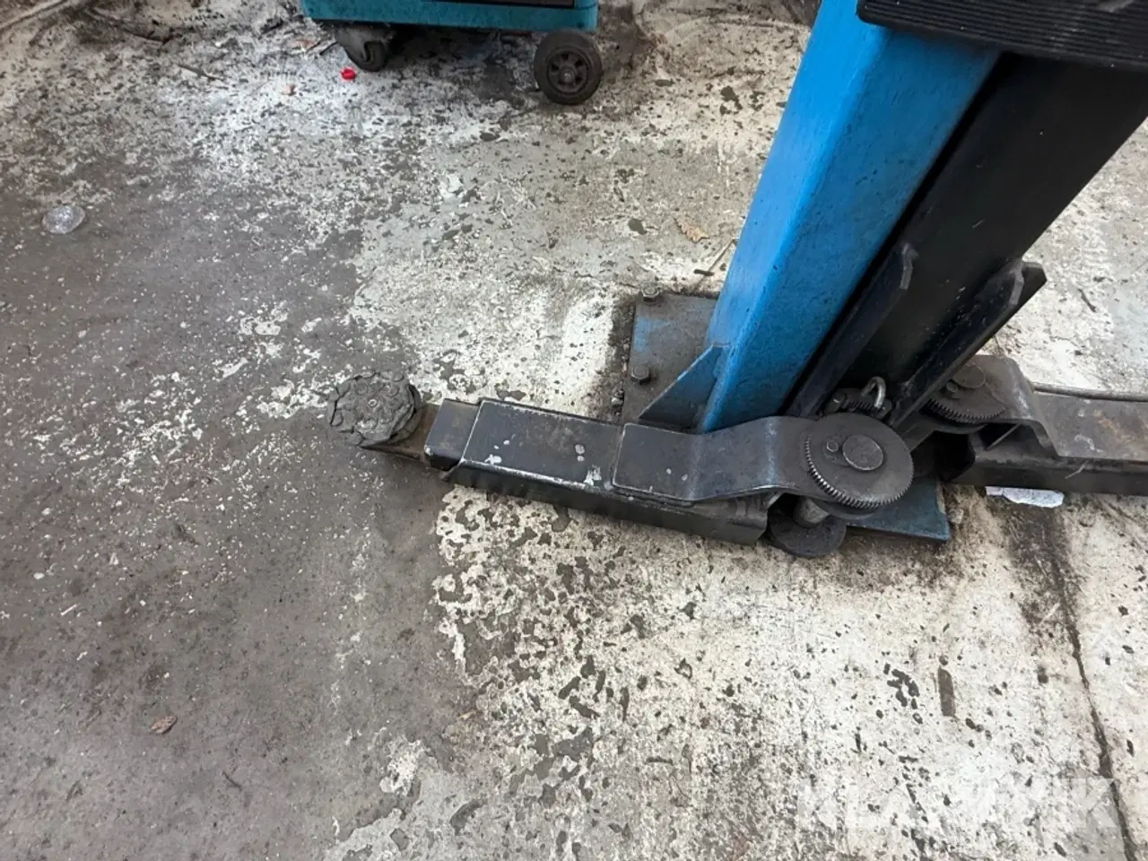 Billede 5 - Tosøjlelift John Bean SOL 3000
