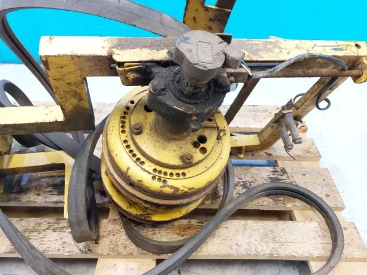 Billede 2 - New Holland 8060 Snitter Kobling 80746787