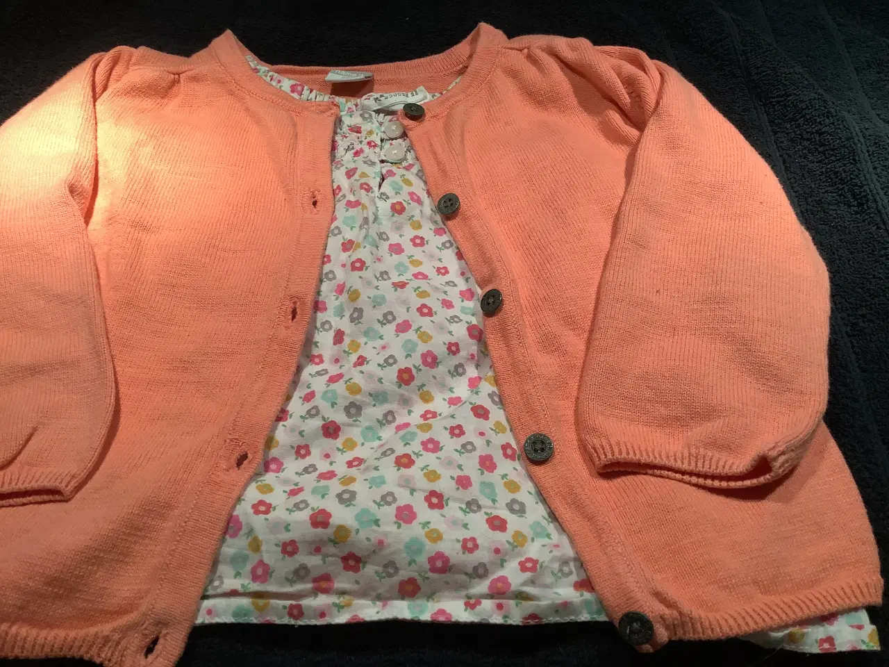 Billede 2 - Helt nyt Name it sæt cardigan og bluse str.68