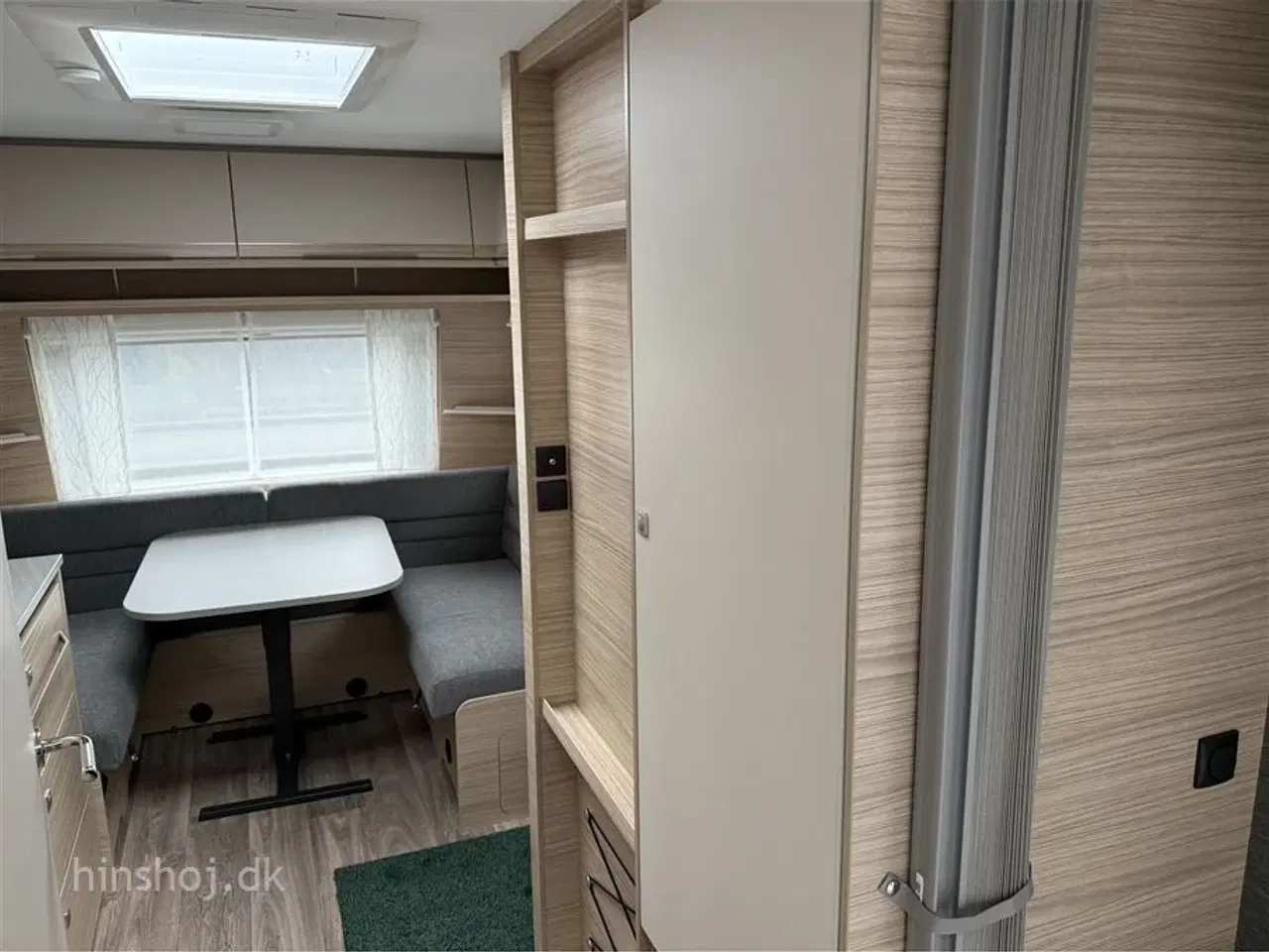 Billede 8 - 2026 - Fendt Bianco Selection 495 SG   2026 Fendt Bianco Selection 495 SG Se den hos  Hinshøj Caravan