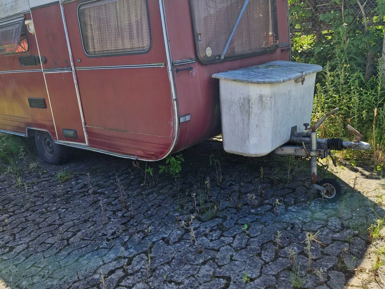 Billede 2 - Campingvogn bortgives