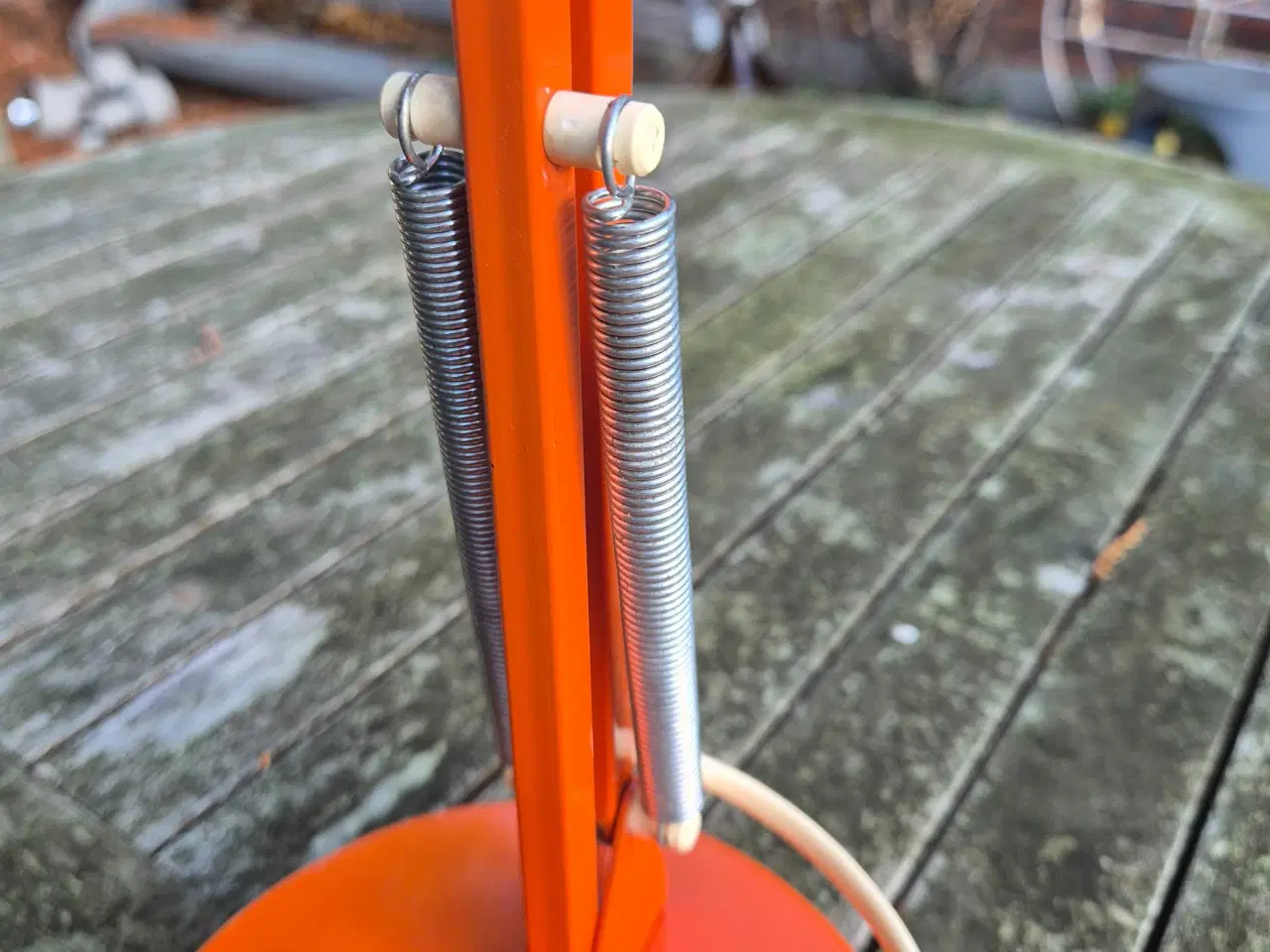 Billede 10 - Flot orange bordlampe fra Lyskær 