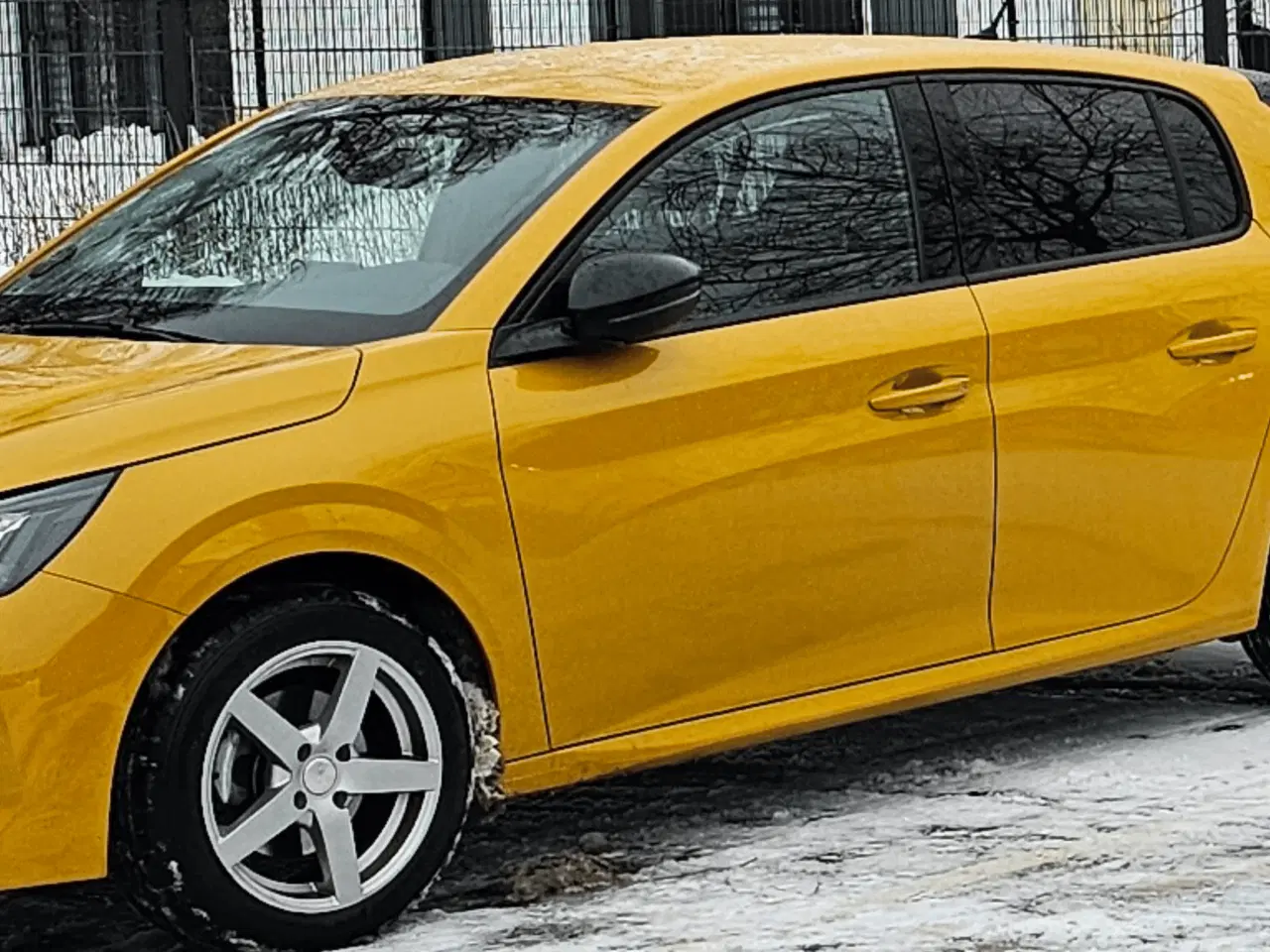 Billede 2 - Komplette vinterhjul - Peugeot 208 - Sæt Brio Silv