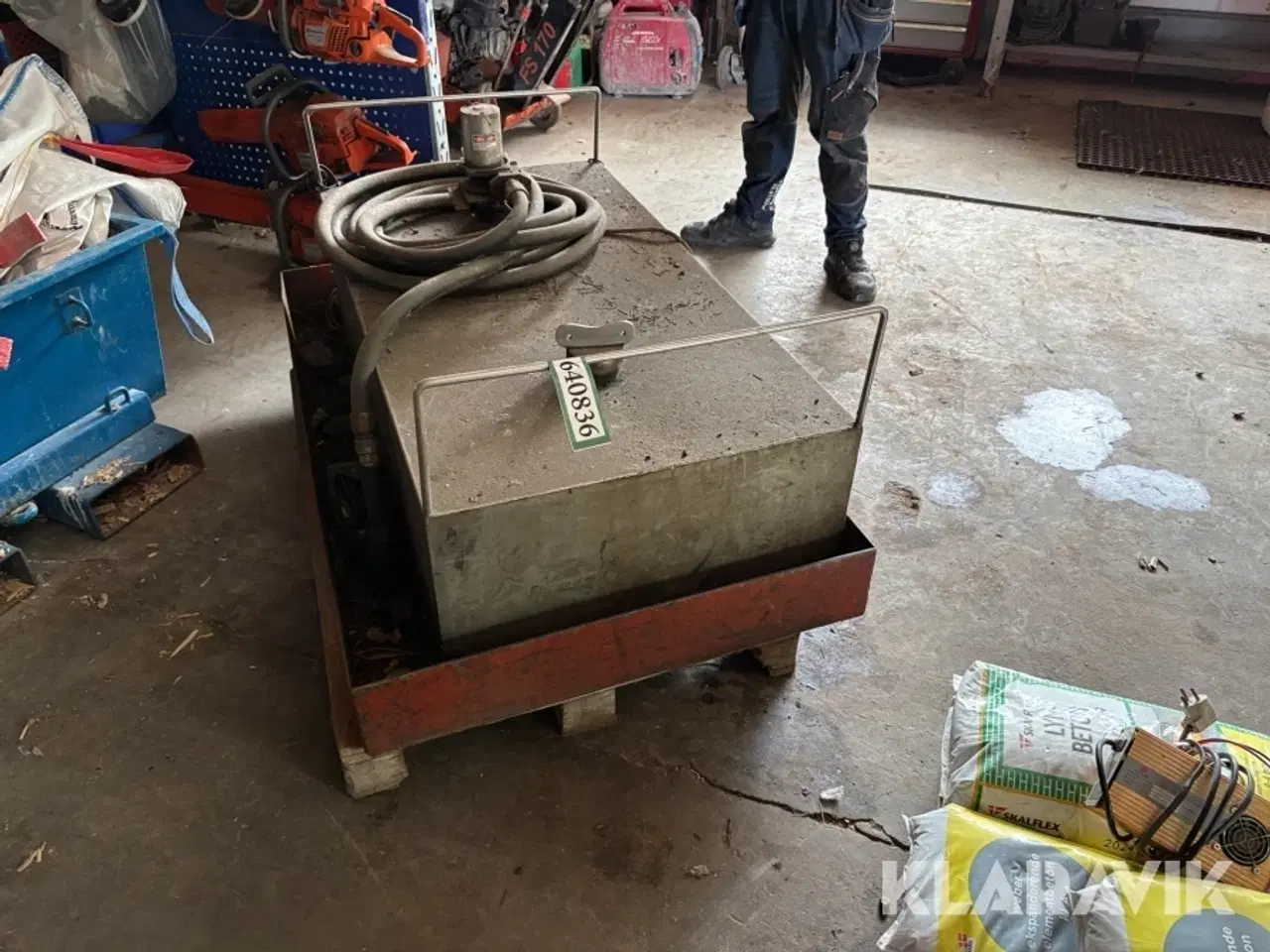 Billede 2 - Tank
