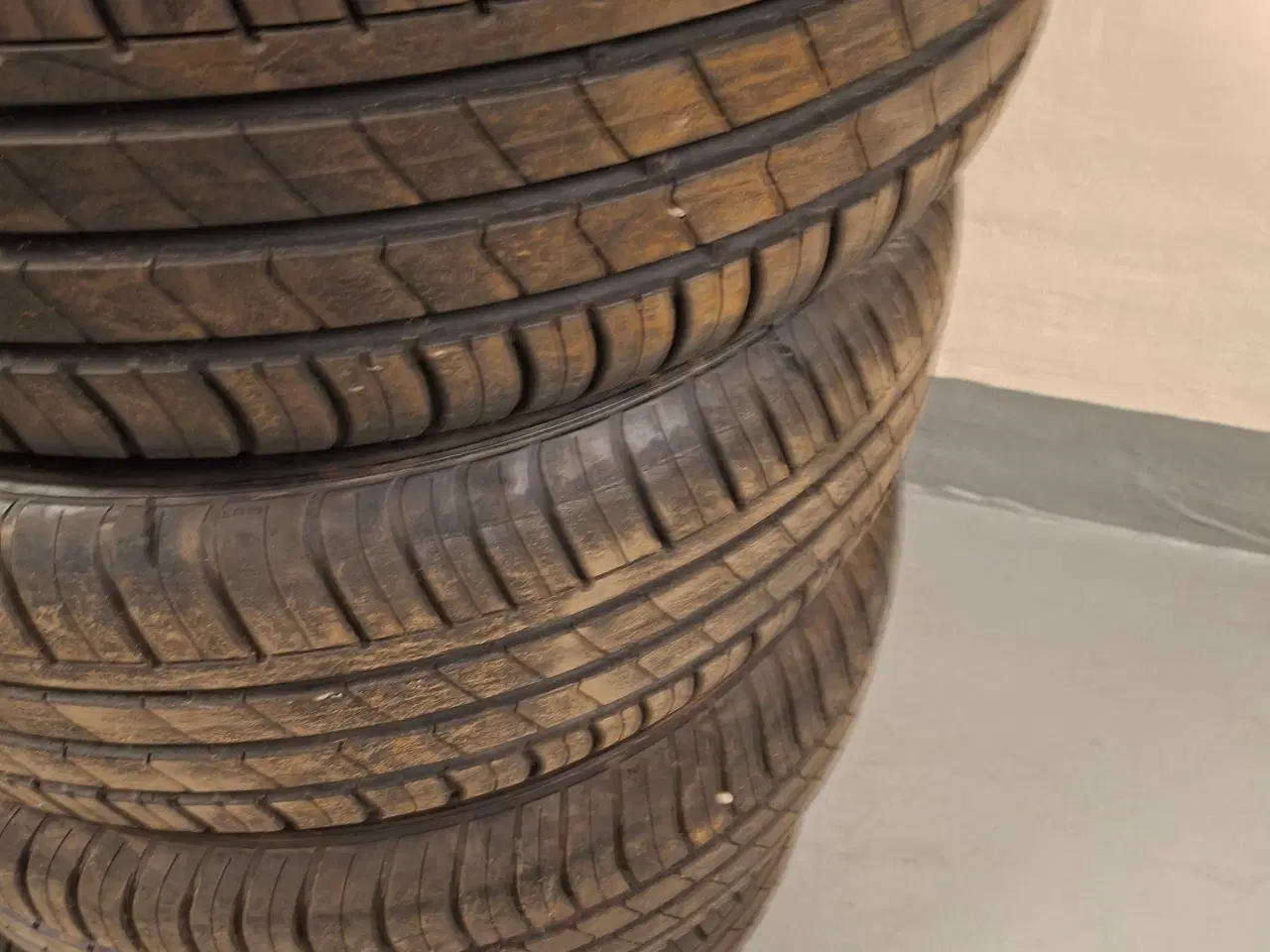 Billede 7 - 195/65/15 Hancook Kinenergy dæk