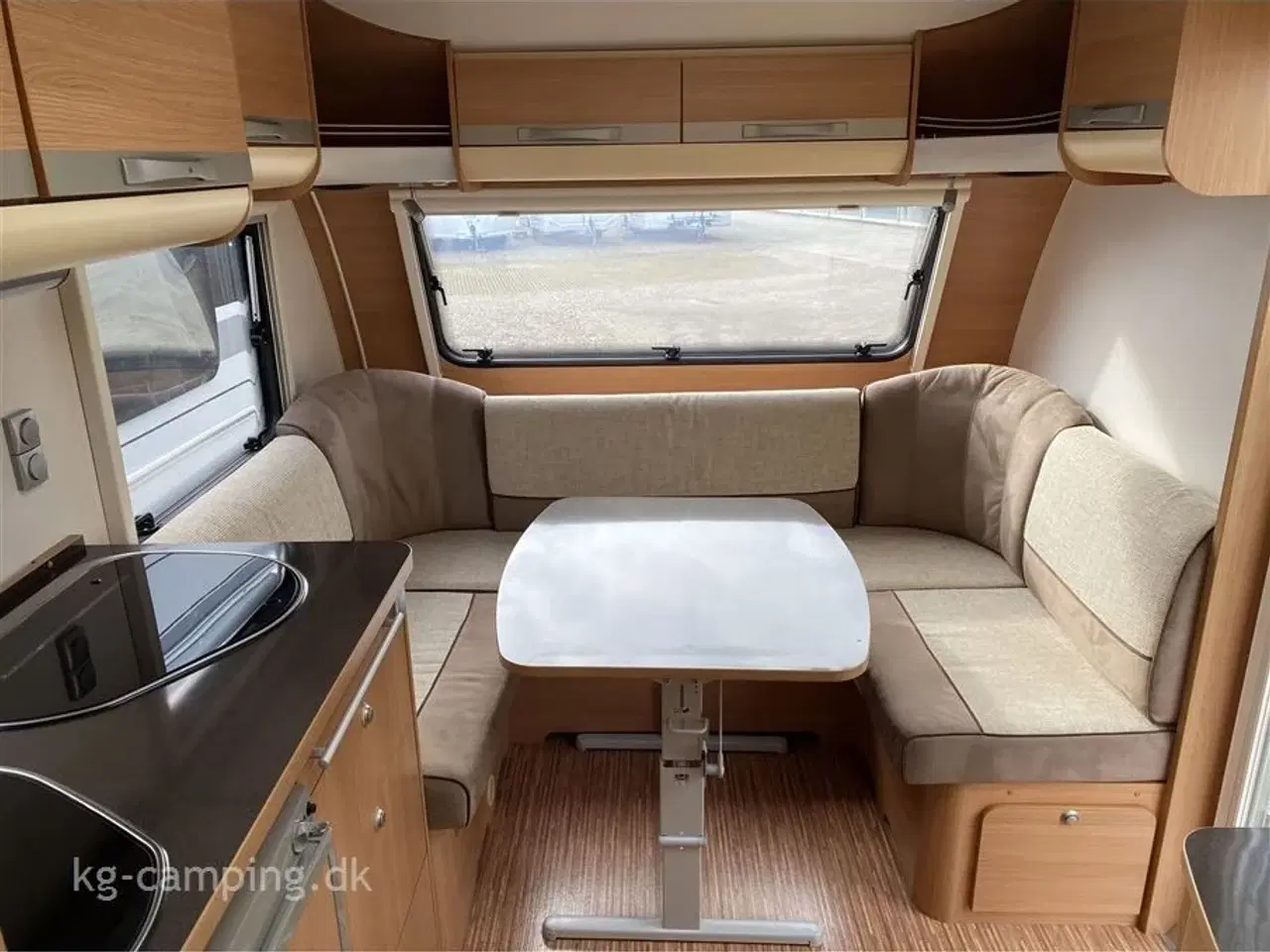 Billede 8 - 2010 - Adria Adora 542 UT VELHOLDT MED ENKELTSENGE OG RUNDSIDDEGRUPPE. MOVER