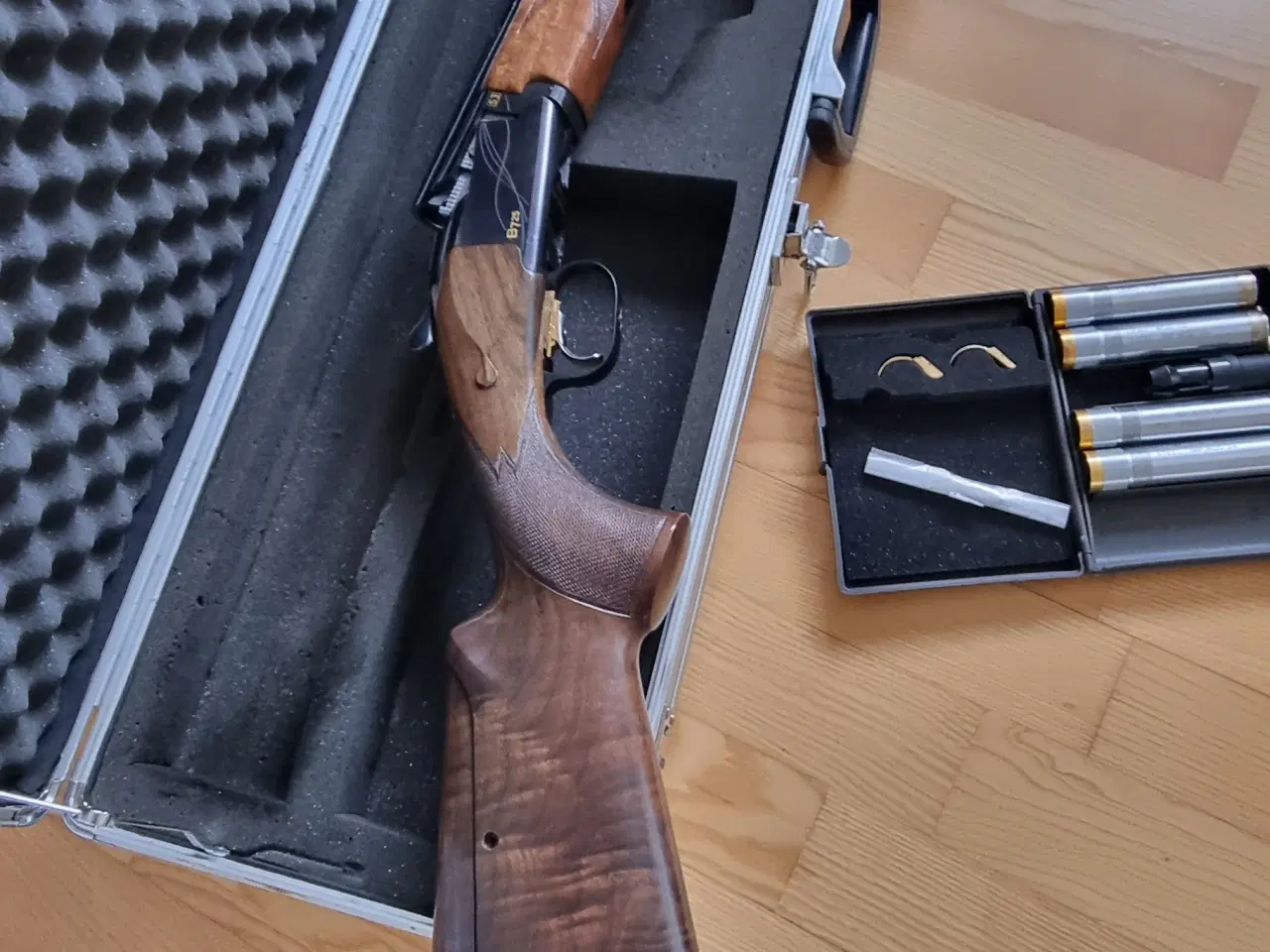 Billede 6 - BROWNING 725 BLACK C3 sælges