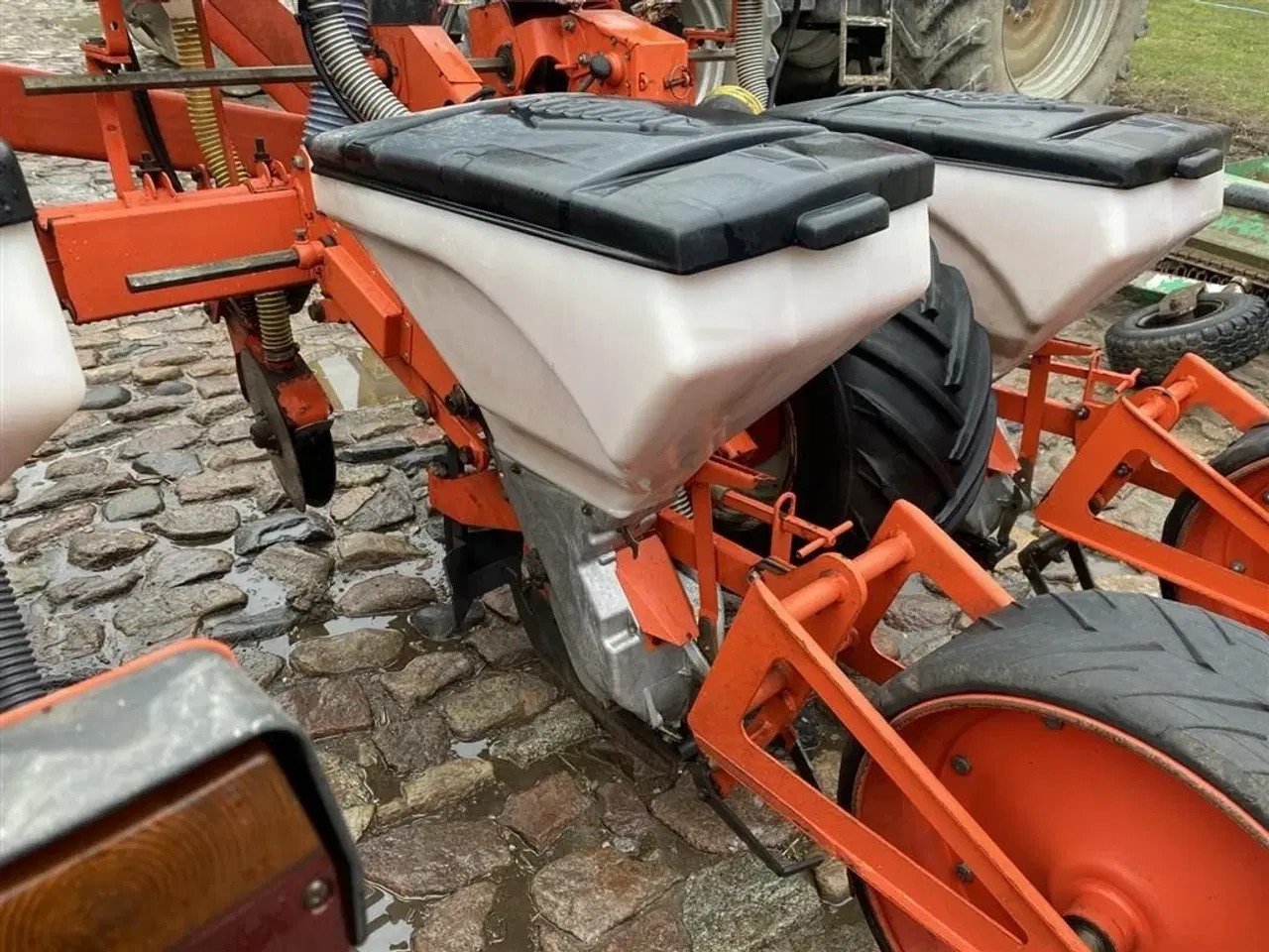 Billede 4 - Kuhn 8 Rækket Planter 2