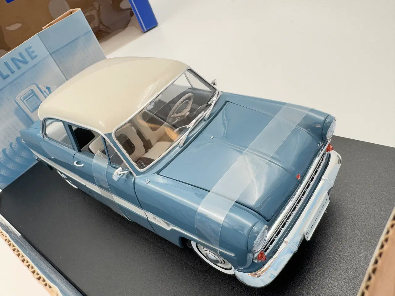 Billede 5 - 1959 Ford 12M "Streifen-Taunus" - 1:18