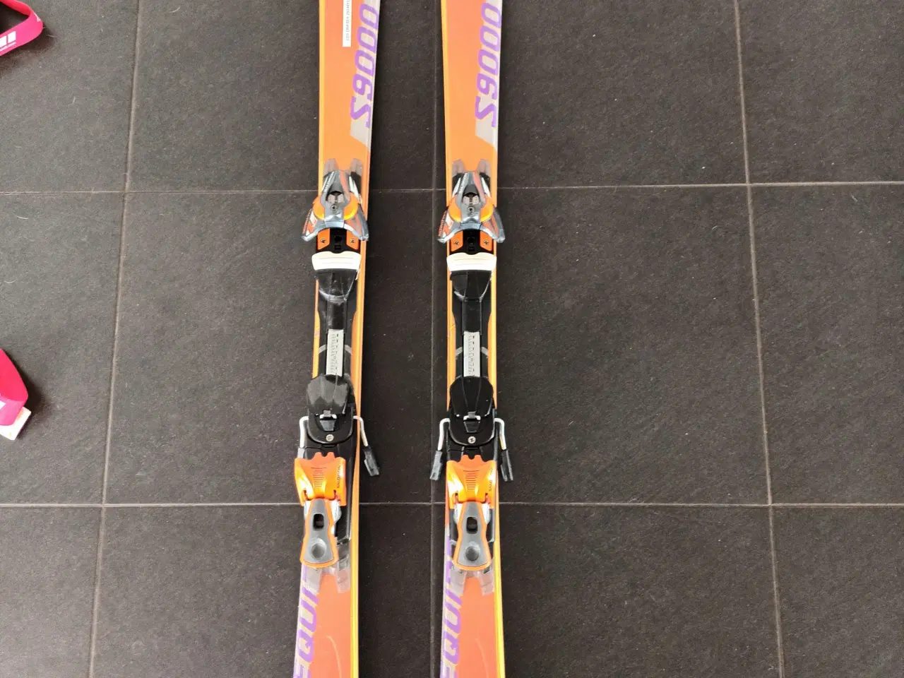 Billede 1 - Ski Salomon m/ bindinger Sælges