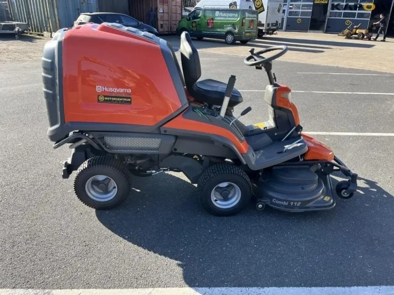 Billede 4 - Husqvarna RC320TS-AWD