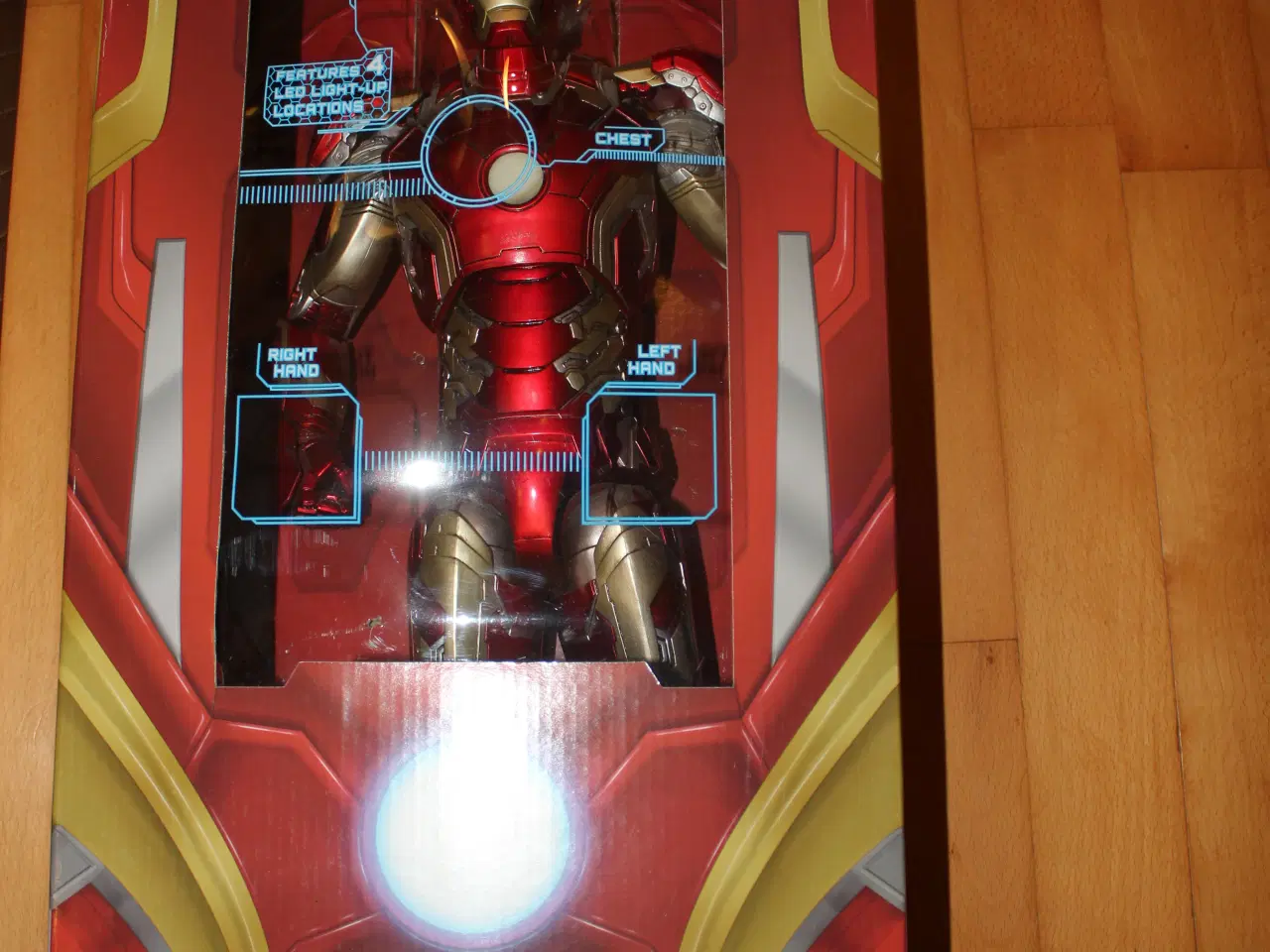 Billede 2 - Iron Man Mark XLIII Neca 1/4 Scale