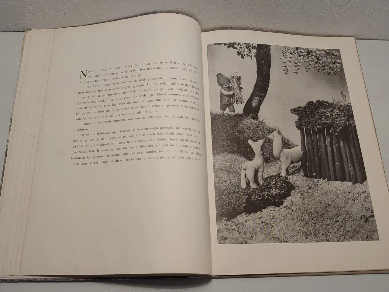 Billede 3 - Immanuel Tjerne:Robinson.Billeder af C. Bloc. 1950