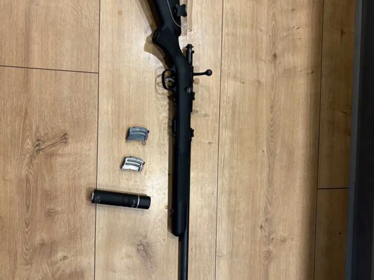Billede 4 - Savage cal. 22 salon riffel 