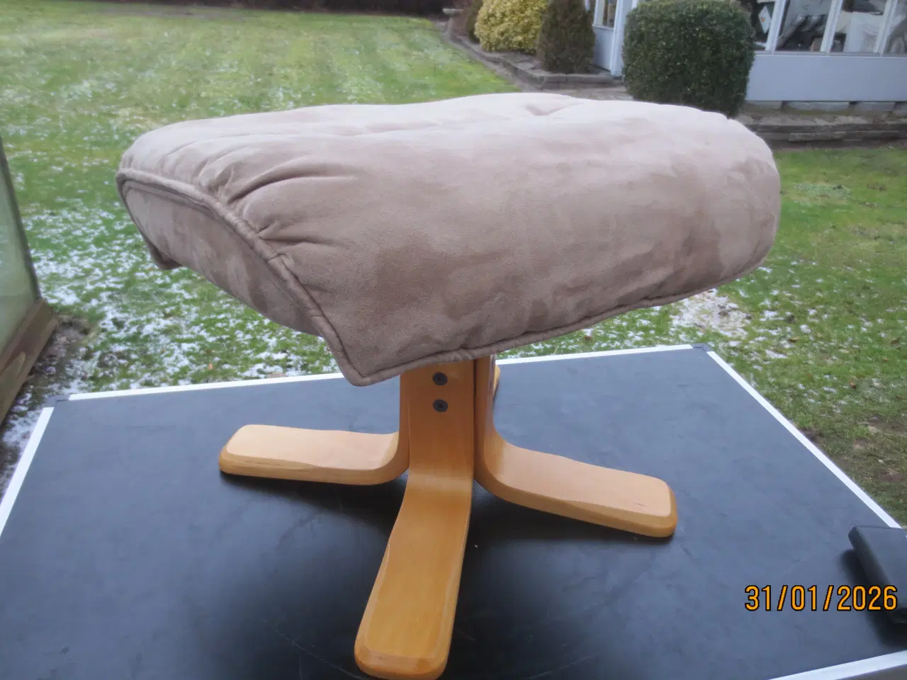 Billede 3 - 1 stk Fodskammel med Velour
