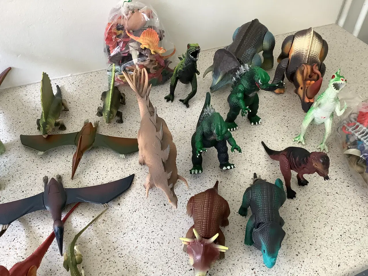 Billede 10 - Stort lot. Jurassic park+ andre dinoer