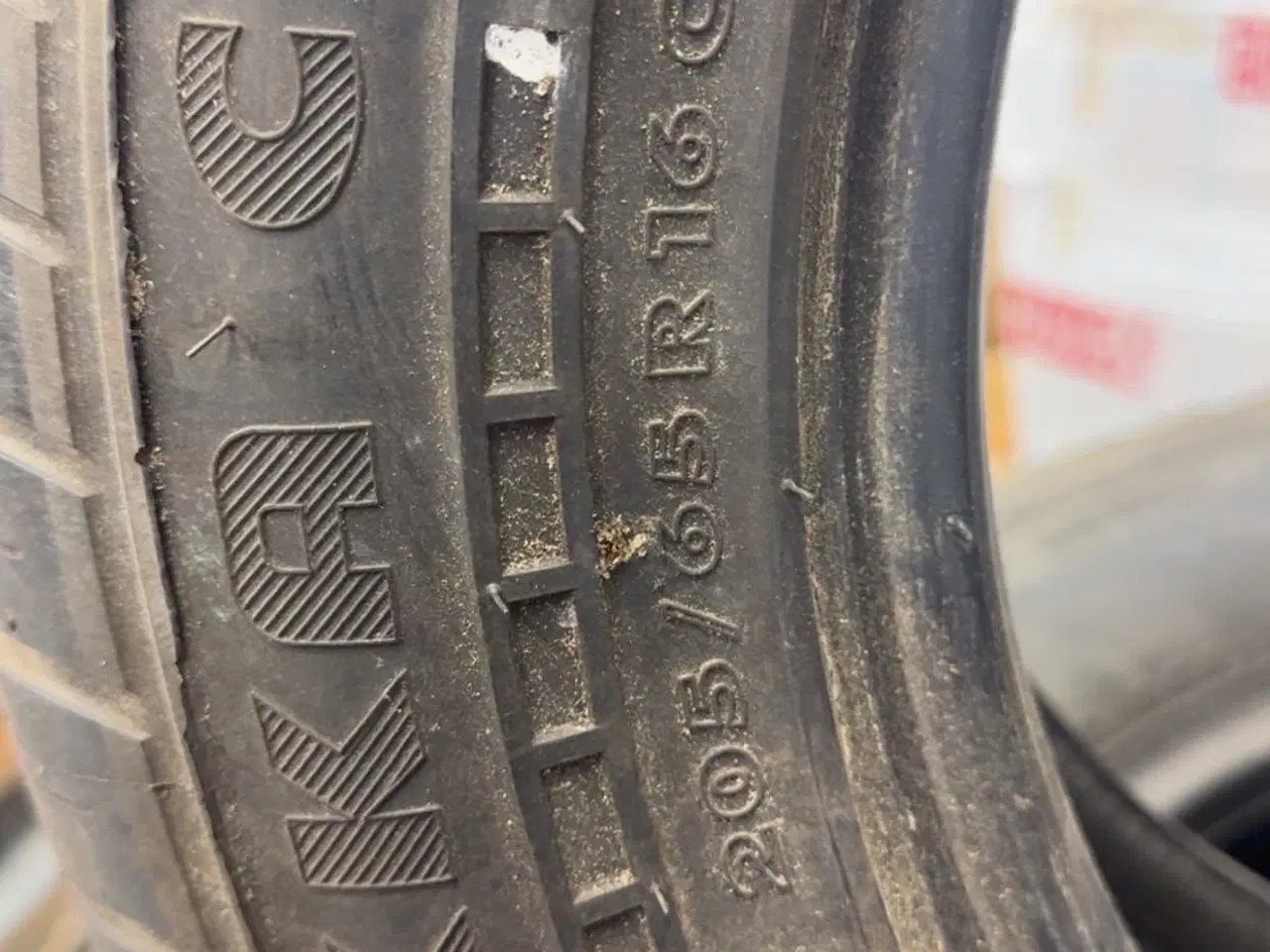 Billede 2 - 205/65 R16