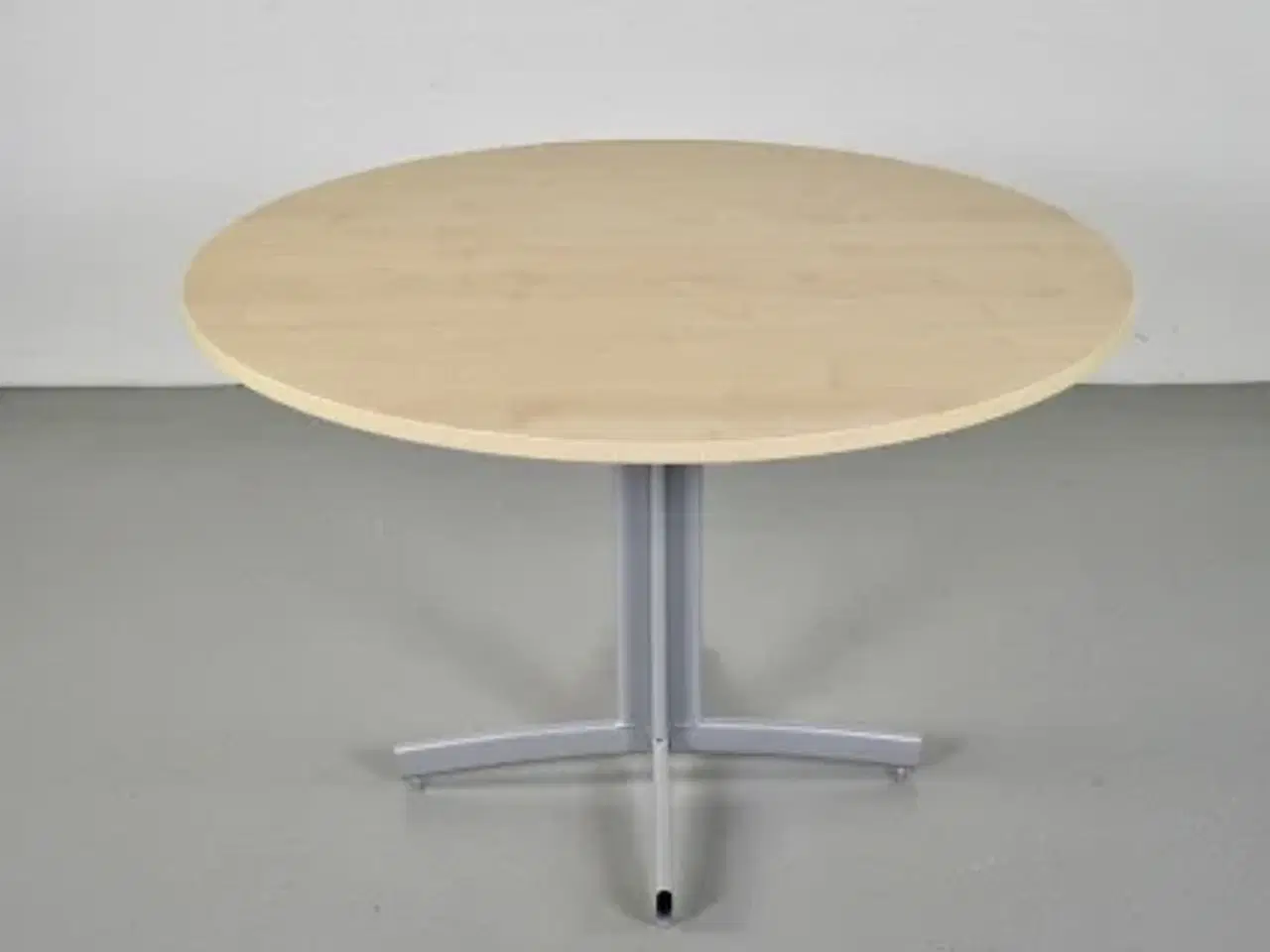 Billede 3 - Cafebord i birk, med grå stel