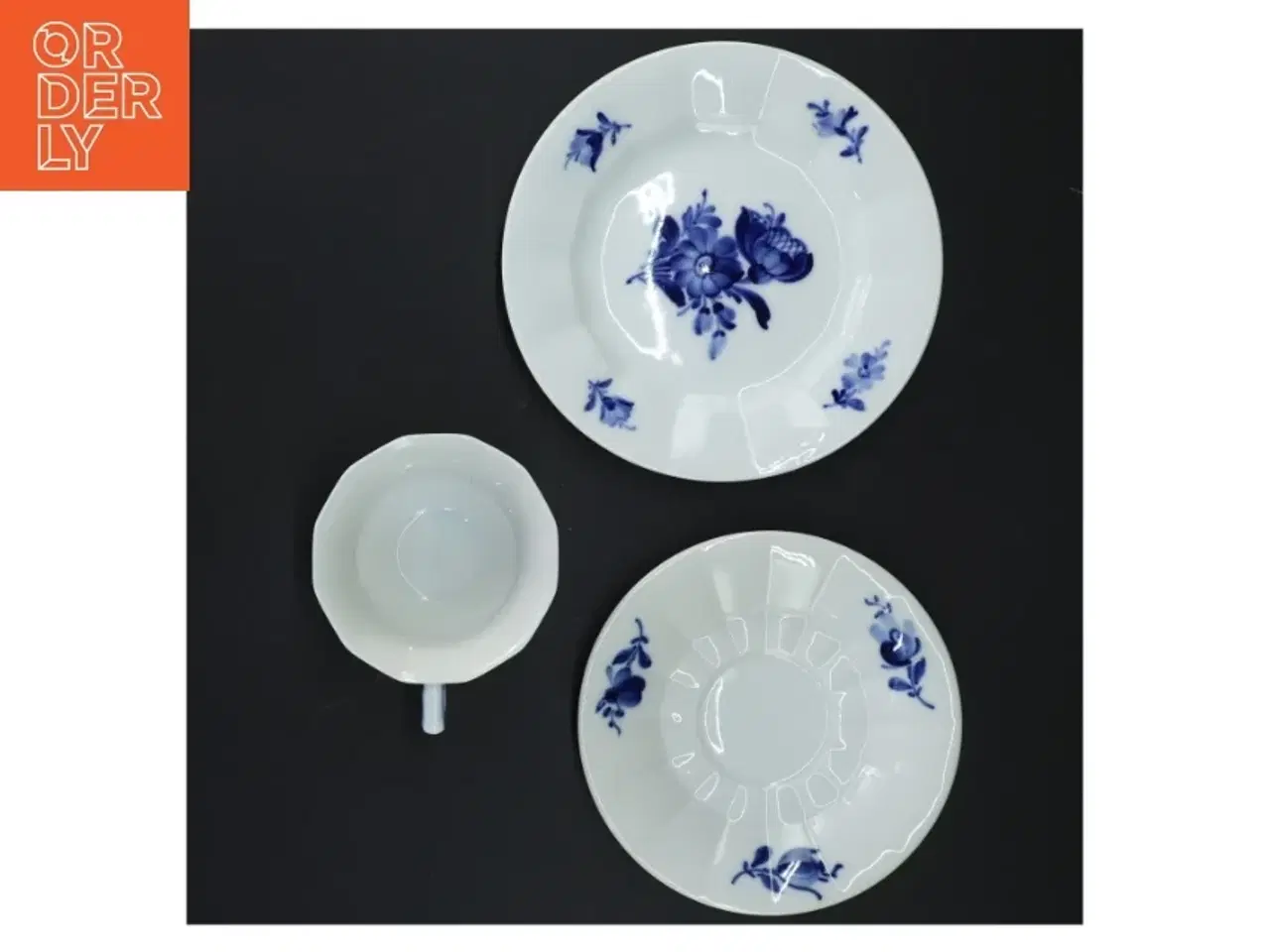 Billede 2 - Blå Blomst Kantet, Kaffekop 3 sæt nr 8608, Royal Copenhagen