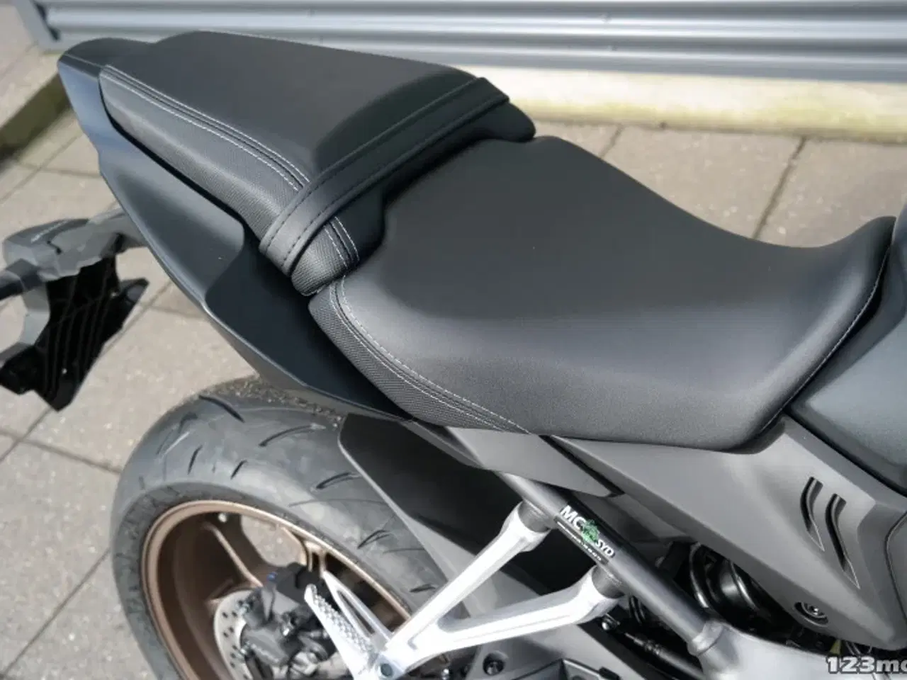 Billede 8 - Honda CB 650 R E-Clutch MC-SYD       BYTTER GERNE