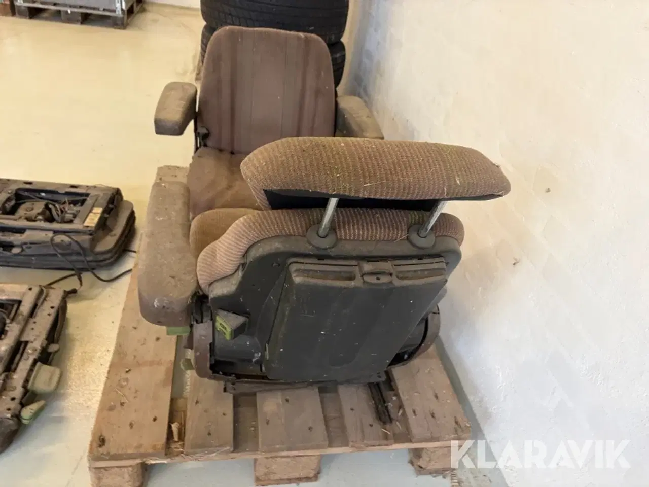 Billede 8 - Sæder John Deere 2 styk