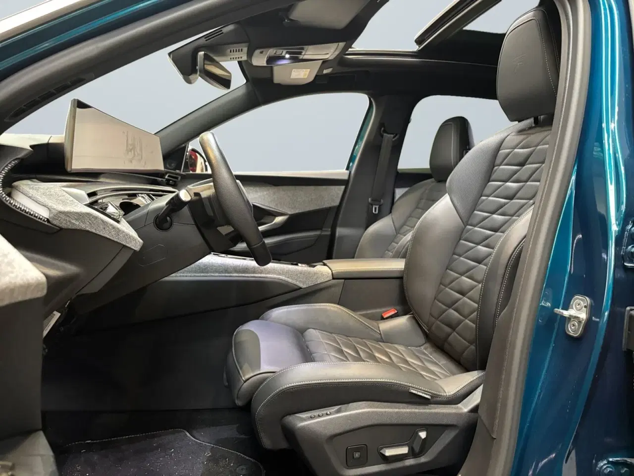 Billede 4 - Peugeot e-3008 77 GT Pack